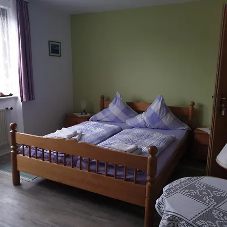 بيت ضيافة Gaestehaus Zum Georgenberg